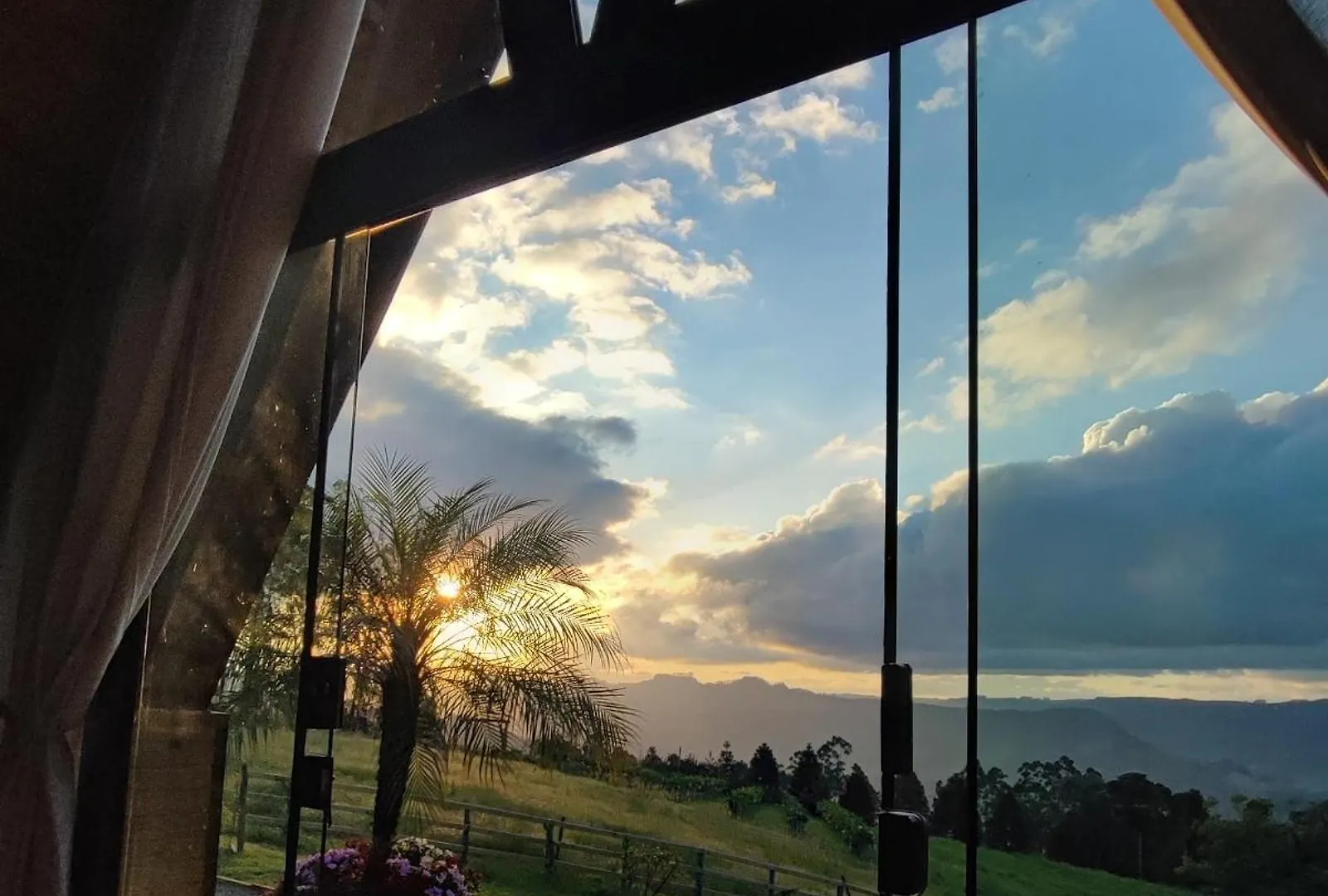 Cabana Por Do Sol Com Hidro Vidal Ramos 0*,  ブラジル